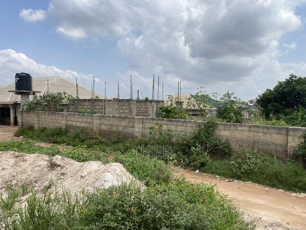Gated Land With an Uncompleted Story Building at Domeabra Near Knust photo 10