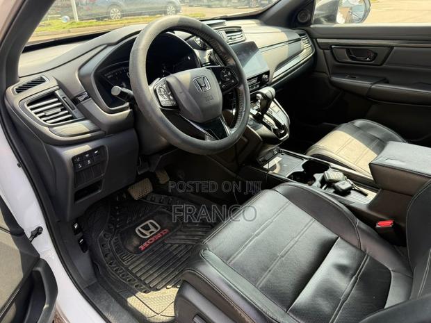 Honda CR-V Special Edition 2021 White