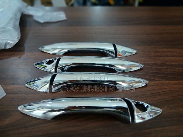 Chrome Door Handle Cover For Hyundai Elantra photo 2