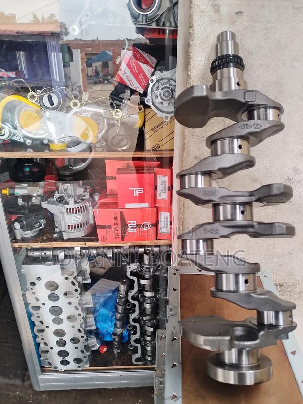 Hyundai Elantra 1.8 Crankshaft photo 4