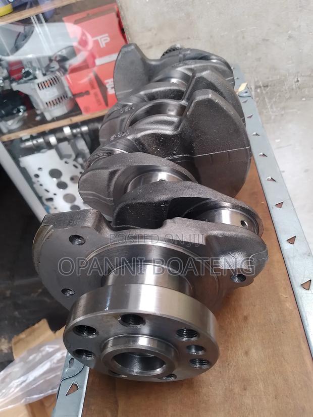 Hyundai Elantra 1.8 Crankshaft photo 5