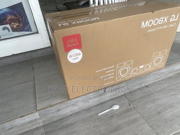 Lg Xboom Eternal Echo Hi-Fi Ensemble · Photo 2