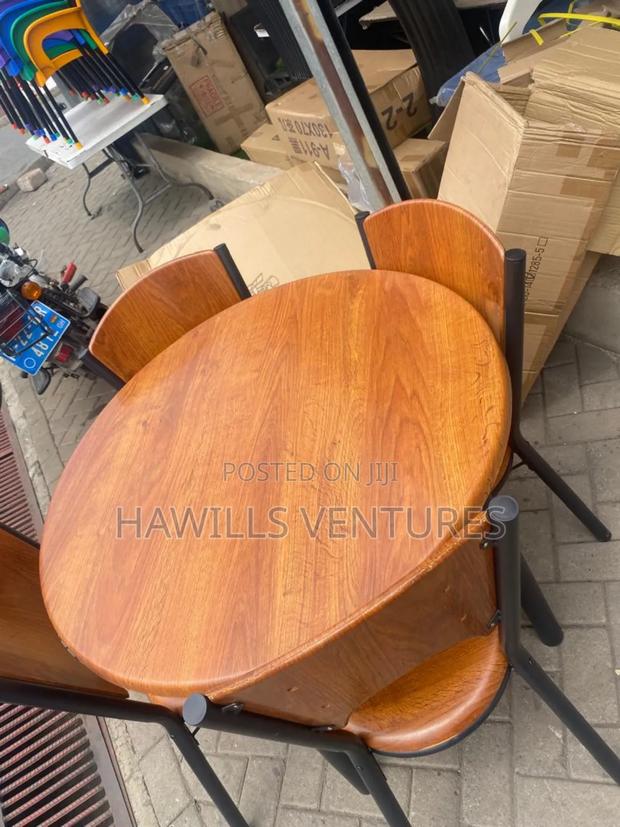 Wooden Dining Room Set (4+1) · Photo 2