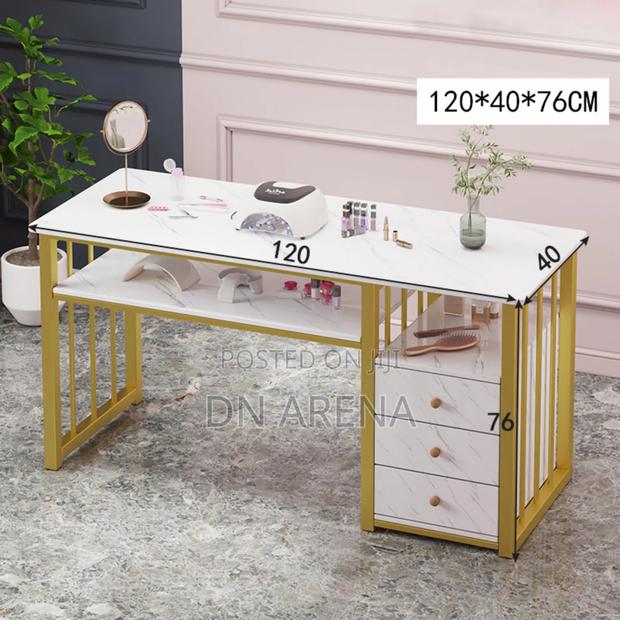 Manicure Table for Nail Tech photo 3