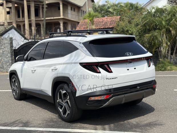 Hyundai Tucson Limited 2023 White