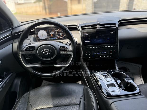 Hyundai Tucson Limited 2023 White