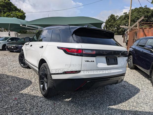 Land Rover Range Rover Velar R-Dynamic S 2023 White photo 6