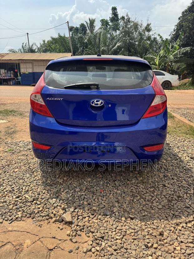 Hyundai Accent 2013 Blue