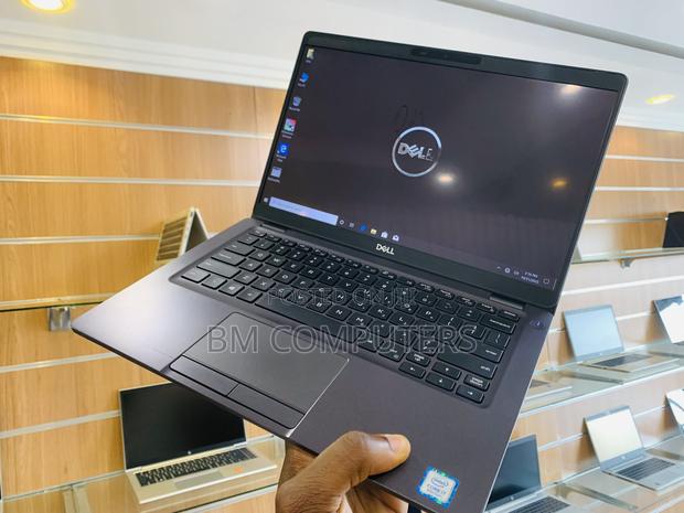 Laptop Dell Latitude 5300 16GB Intel Core i7 SSD 512GB