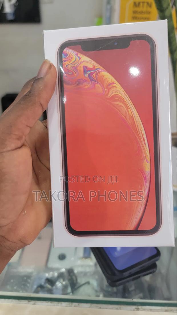 New Apple iPhone XR 64 GB Orange photo 2