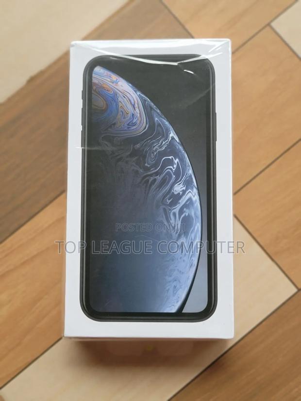 New Apple iPhone XR 256 GB Black