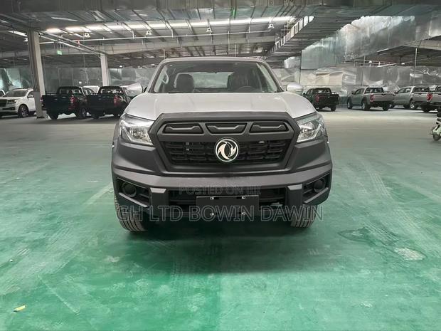 New Dongfeng Rich 6 2025 Silver photo 2