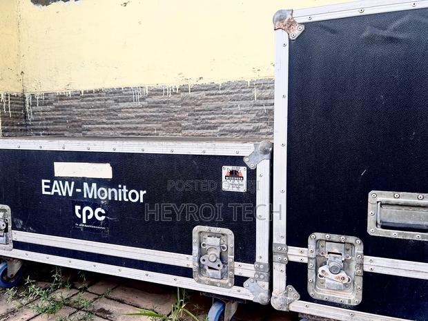 Flight Cases With Wheels for Eaw Speakers photo 3