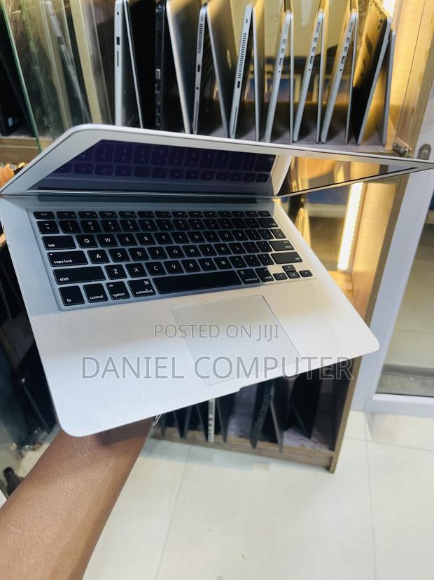 Laptop Apple MacBook Air 2017 8GB Intel Core i5 SSD 128GB photo 5