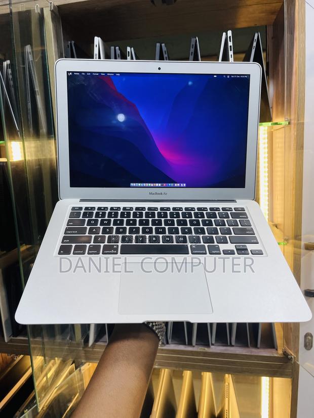Laptop Apple MacBook Air 2017 8GB Intel Core i5 SSD 128GB photo 2