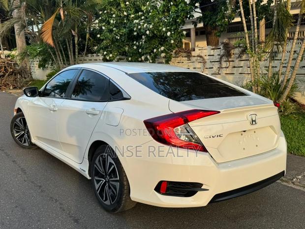 Honda Civic EX-T 4dr Sedan (1.5L 4cyl) 2016 White photo 4