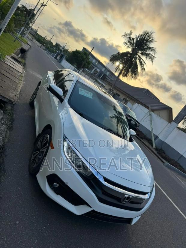 Honda Civic EX-T 4dr Sedan (1.5L 4cyl) 2016 White photo 8