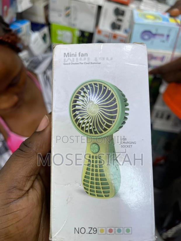 Mini Fan Z9