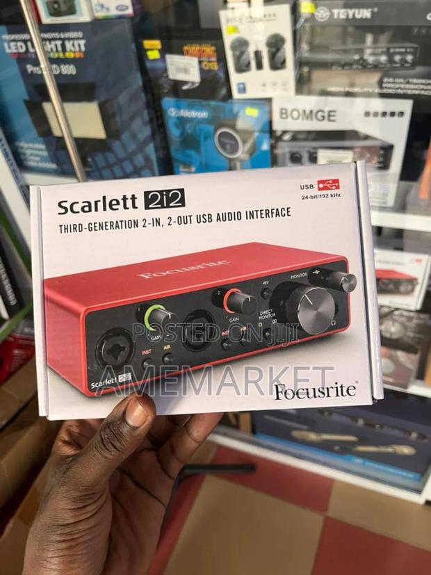 Focusrite Scarlett 2i2 3rd Gen 2x2 Usb Audio Interface Audio Interface photo 2