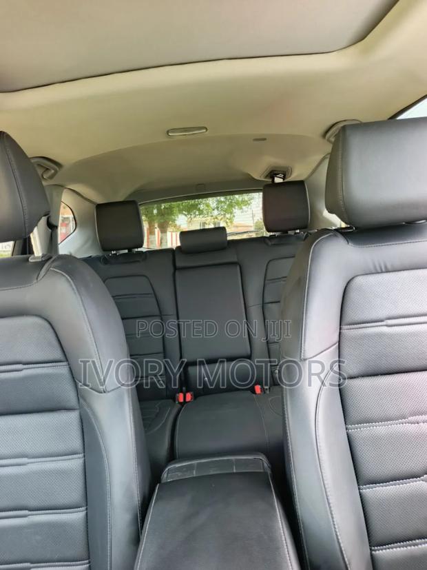 Honda CR-V Touring AWD 2020 Blue photo 6