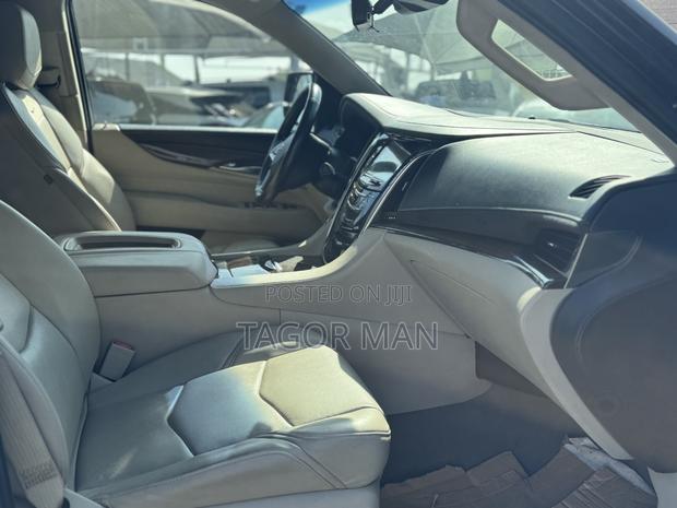 Cadillac Escalade 2019 Black