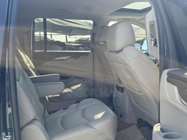 Cadillac Escalade 2019 Black