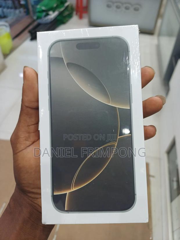 New Apple iPhone 16 Pro 128 GB Gray · Photo 3