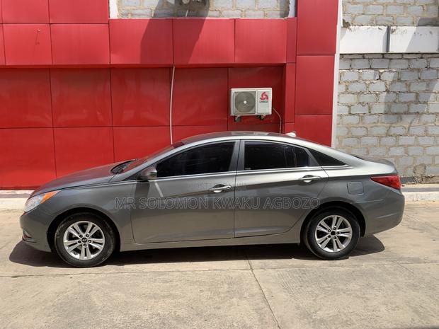 Hyundai Sonata 2013 Gray photo 2