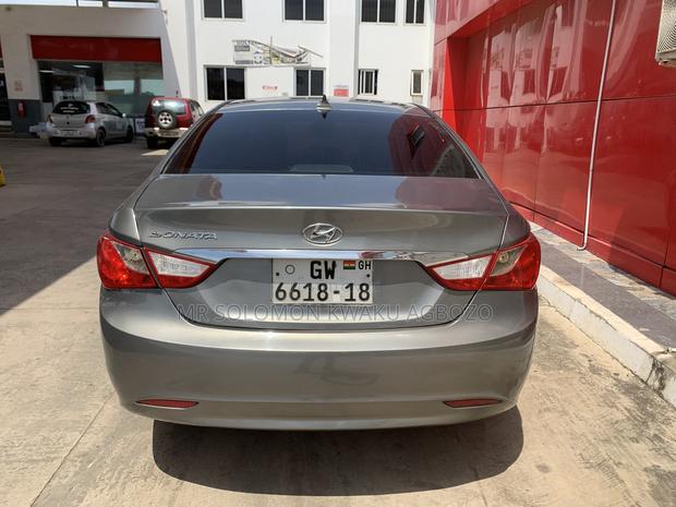 Hyundai Sonata 2013 Gray photo 3