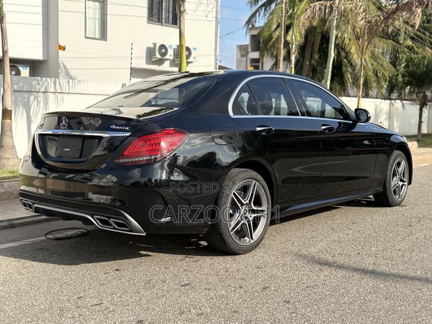 Mercedes-Benz C300 Base C300 AWD 4MATIC Sedan 2019 Black · Photo 4