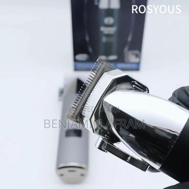 Double Speed Rechargeable Hair Clippers Km-235 photo 4