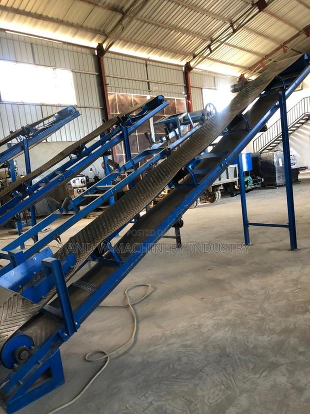 Automate Block Production With Our Quality Conveyor · Photo 2