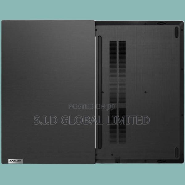 New Laptop Lenovo V15 8GB Intel Core i3 SSD 256GB · Photo 4