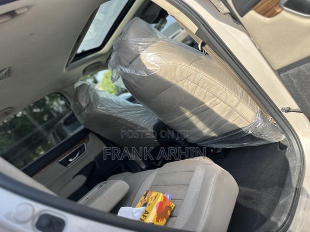 Honda CR-V 2019 Gold