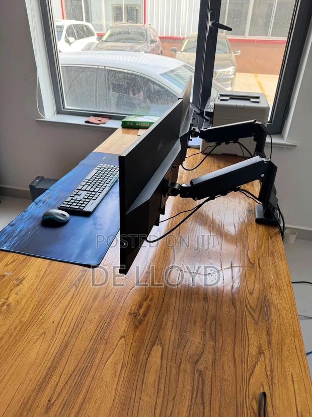 Double Monitor Arm Or Holder photo 2