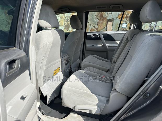 Toyota Highlander 2013 Gray