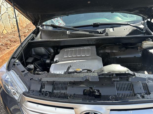 Toyota Highlander 2013 Gray