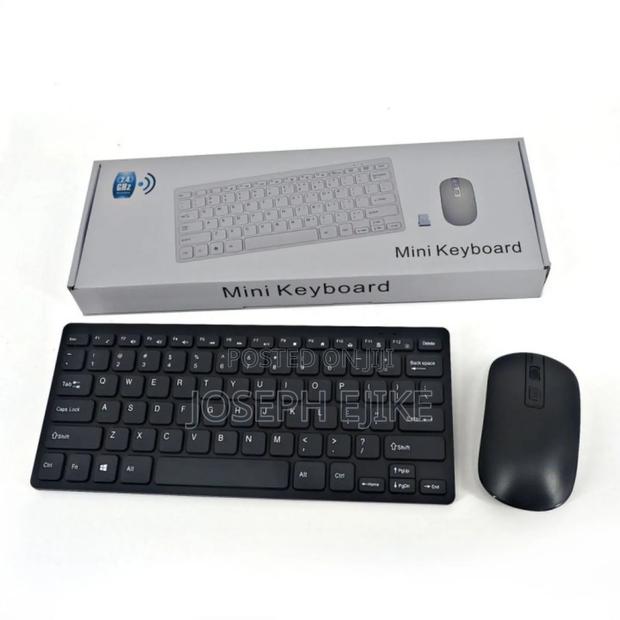 Gkm901 Mini Keyboard and Mouse