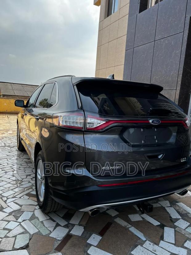 Ford Edge SEL 4dr FWD 2017 Black