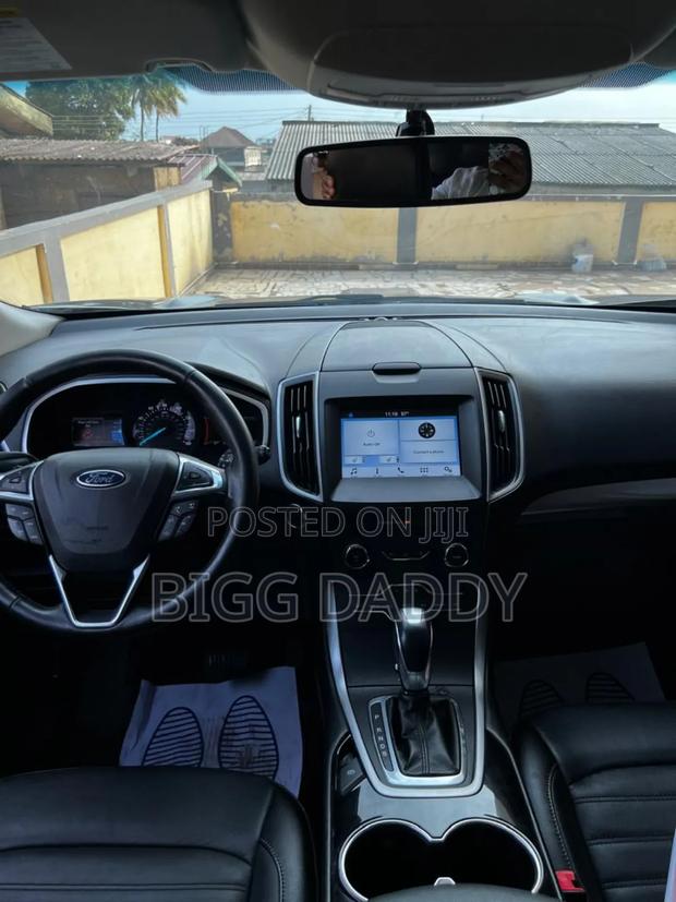 Ford Edge SEL 4dr FWD 2017 Black