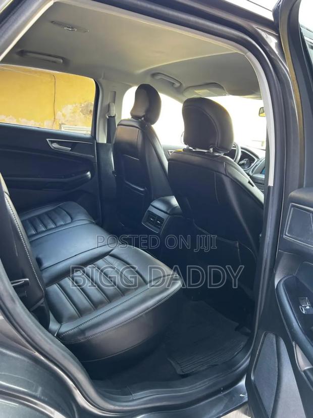 Ford Edge SEL 4dr FWD 2017 Black