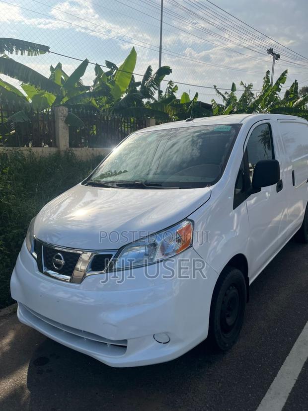 Nissan NV200 2016 White