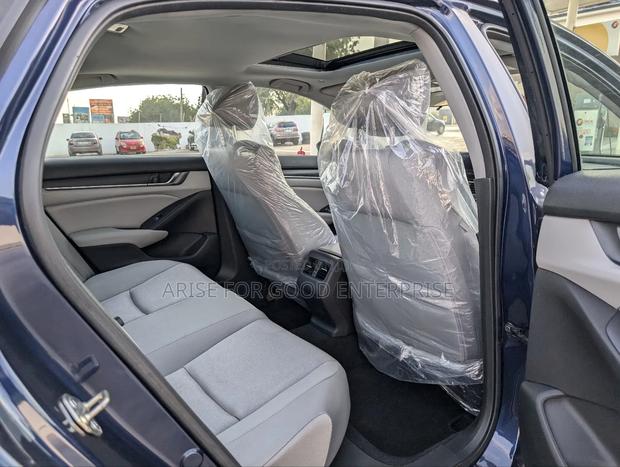 Honda Accord EX 1.5T 2020 Blue photo 10