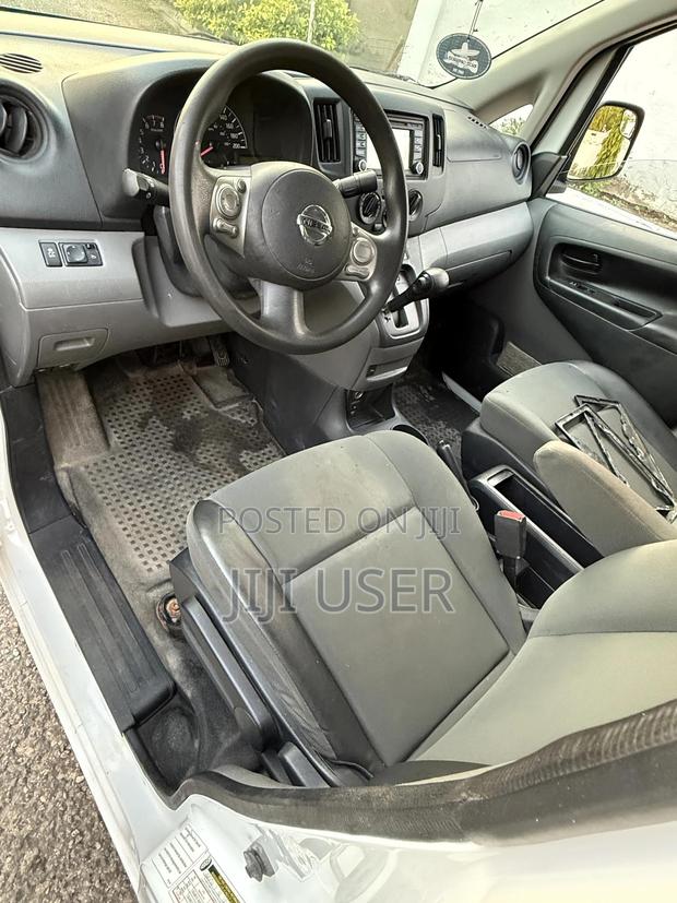 Nissan NV200 2016 White