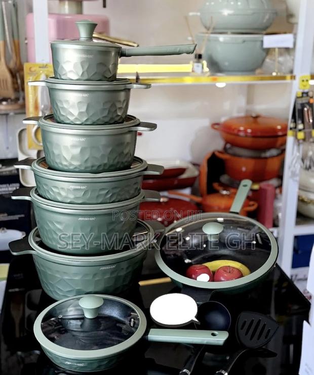 16pcs Arshia Diecast Cookware Set · Photo 3
