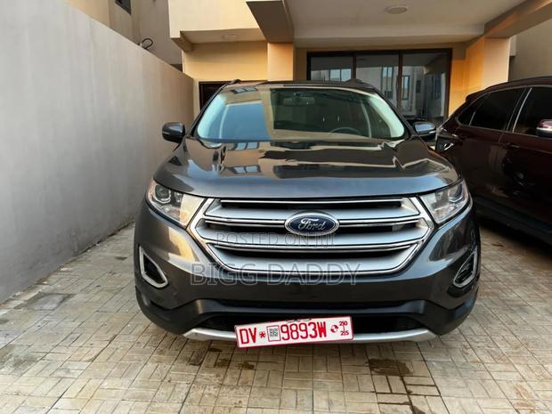 Ford Edge SEL 4dr FWD 2017 Black