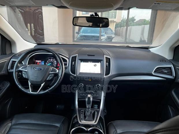 Ford Edge SEL 4dr FWD 2017 Black