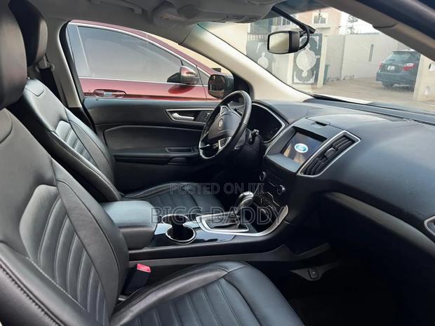 Ford Edge SEL 4dr FWD 2017 Black