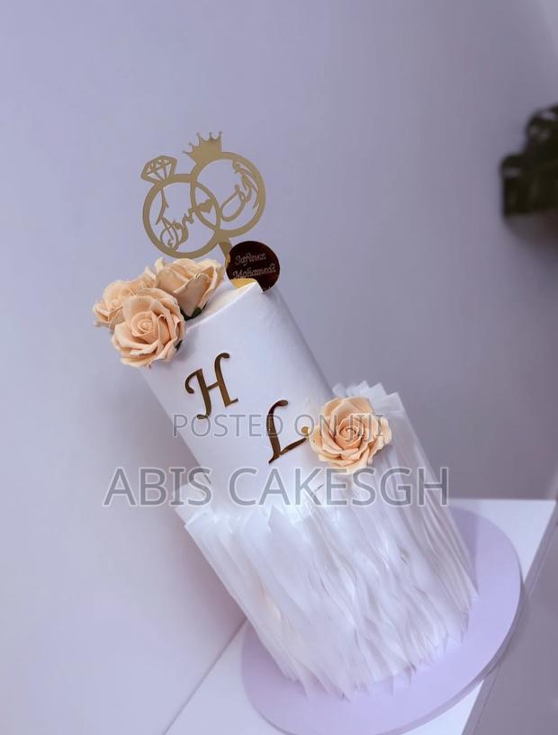 2 Tire Wedding Cake · Photo 3