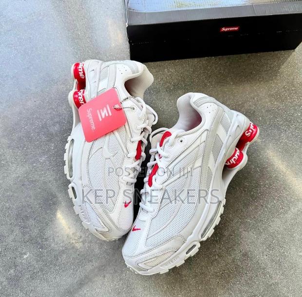 Nike X Supreme Shox Ride 2 Sp "White · Photo 4